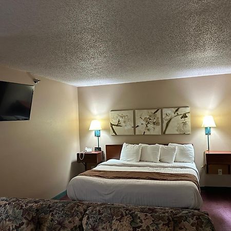 De Smet Super Deluxe Inn & Suites Exteriör bild