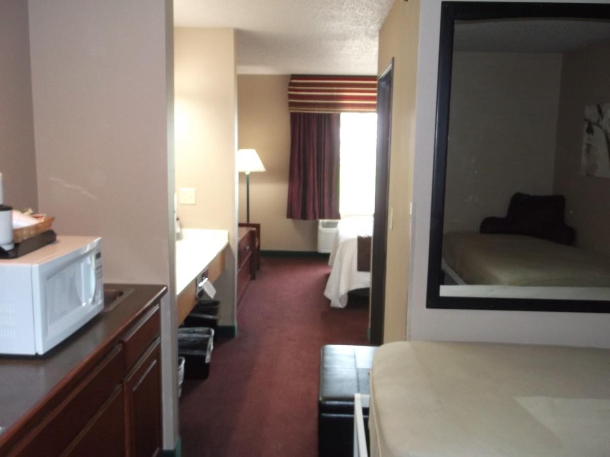 De Smet Super Deluxe Inn & Suites Exteriör bild