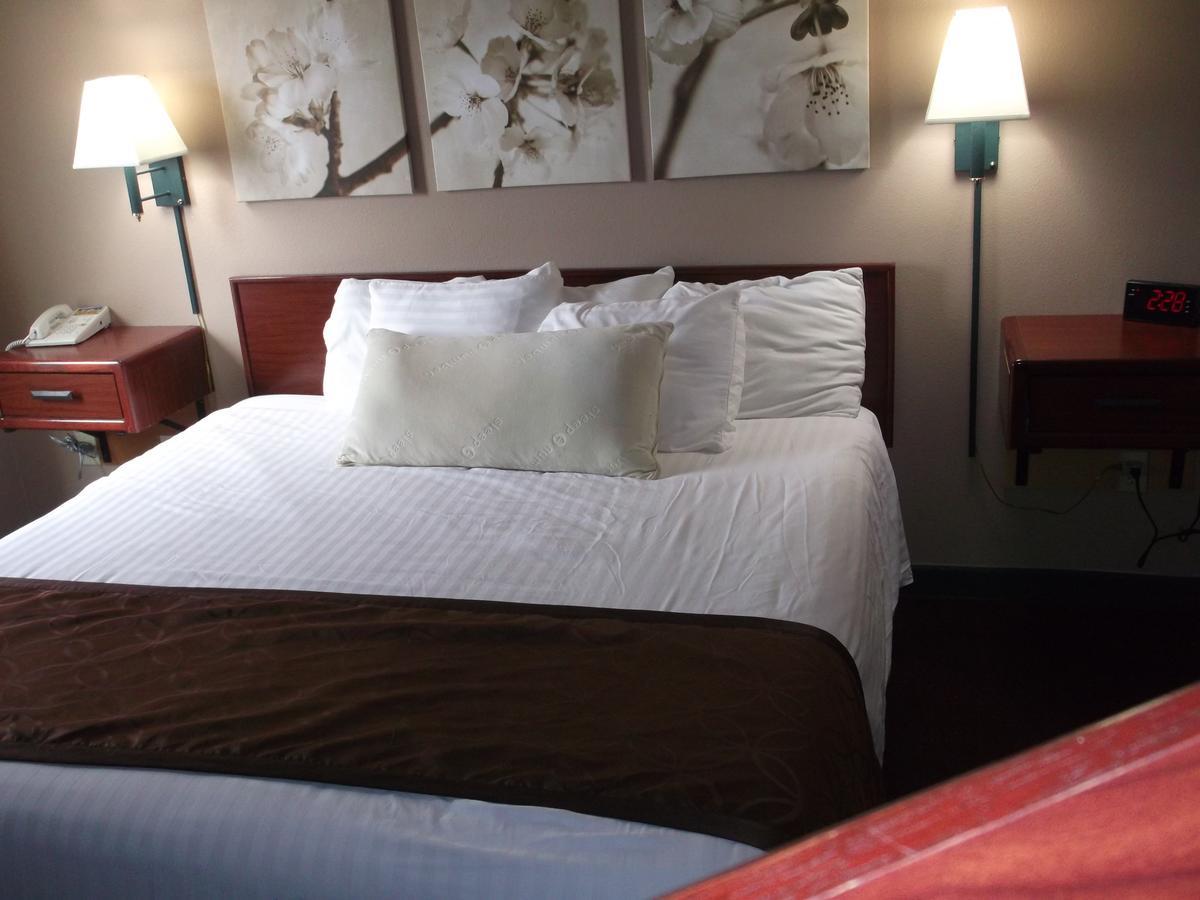 De Smet Super Deluxe Inn & Suites Exteriör bild