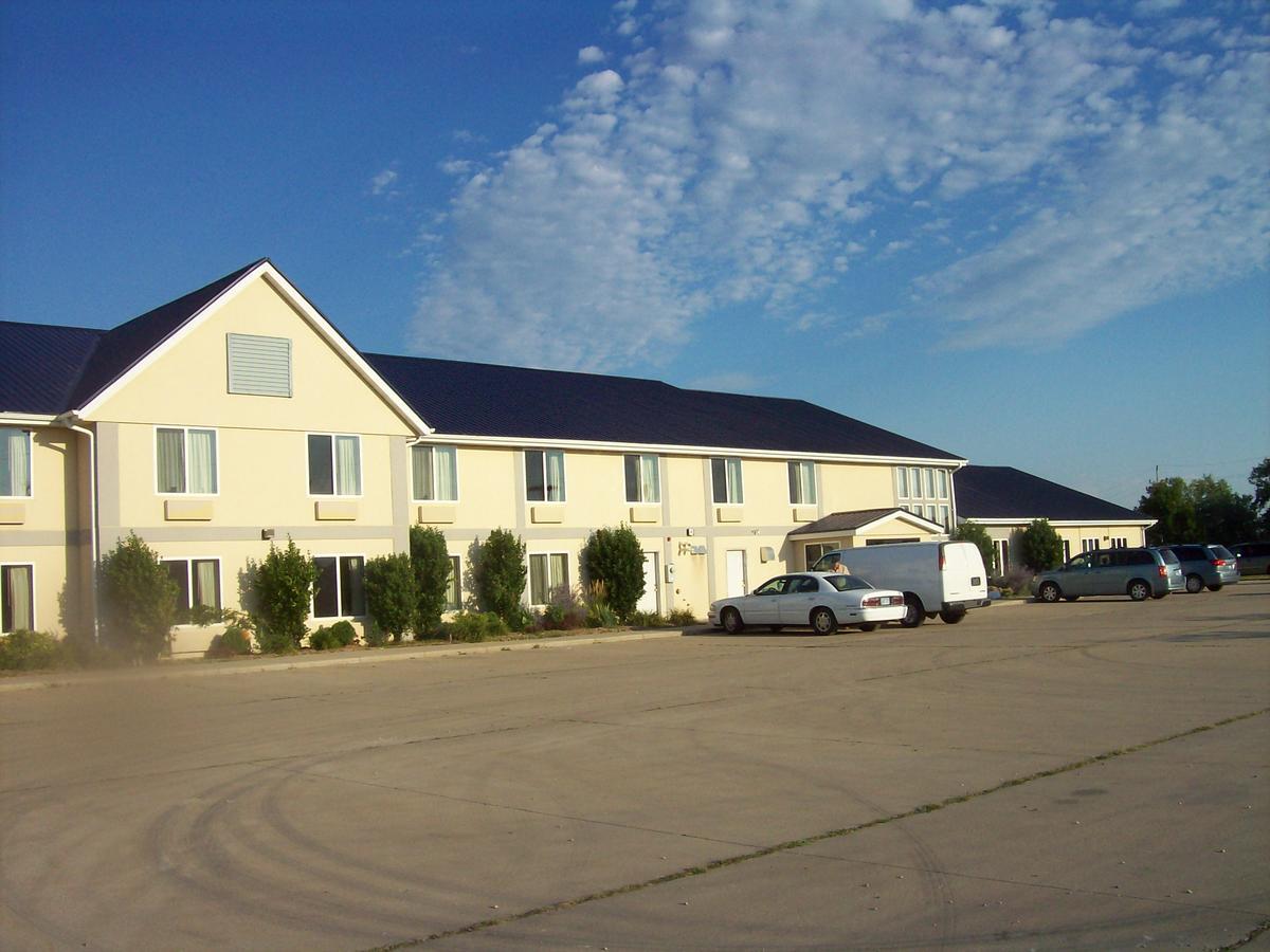 De Smet Super Deluxe Inn & Suites Exteriör bild